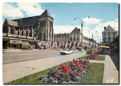 Cartes postales moderne En Touraine Tours Indre et Loire Eglise St Julien et rue Nationale