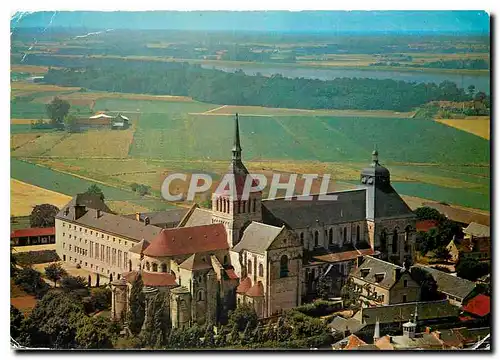 Cartes postales moderne Basilique de Saint Benoit sur Loire Vue aerienne prise du Nord Est
