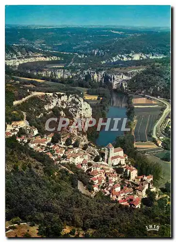 Cartes postales moderne Le Lot Terre des Merveilles St Cirq Lapopie Le plus beau village de France Le village et la vall