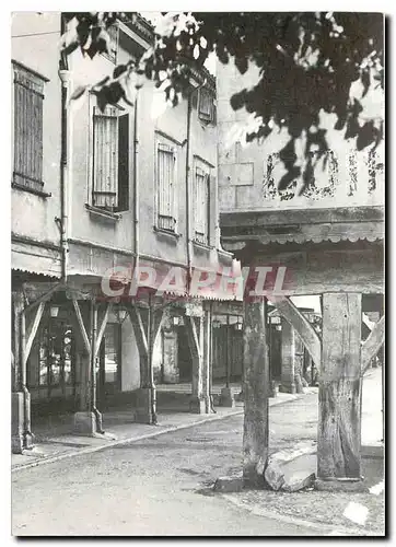 Cartes postales moderne Mirepoix Ariege Couverts en charpente Angle sud est de la place