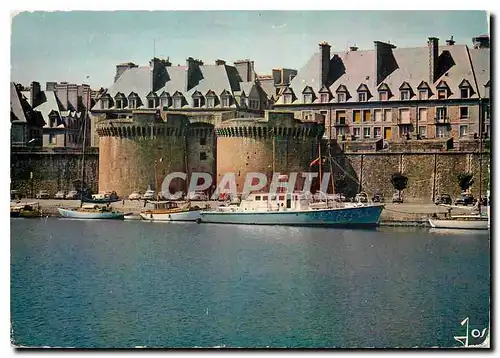 Moderne Karte La Bretagne en Couleurs Saint Malo I & V La Grande Porte et les Remparts devant le bassin