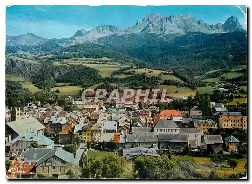 Cartes postales moderne Barcelonnette Alp de Hte Prov Vue generale Le Chapeau de Gendarme et le Pain de Sucre