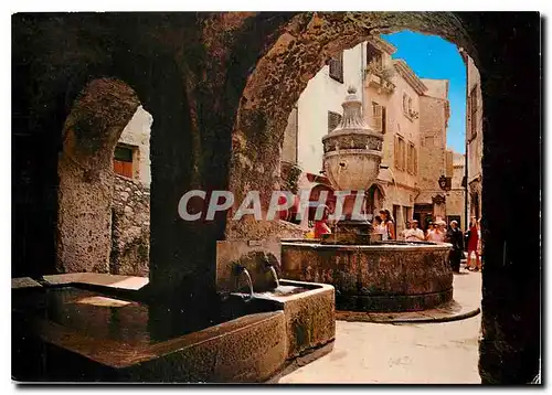 Cartes postales moderne Saint Paul de Vence La Fontaine et le Lavoir Public