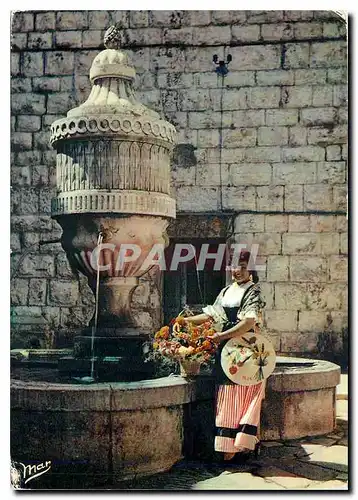 Cartes postales moderne La Cote d'Azur Vence la Jolie La Fontaine du Peyrat