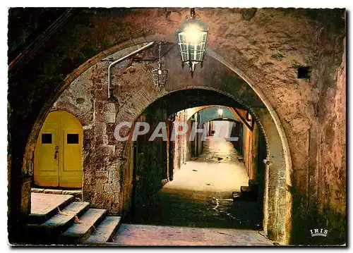 Cartes postales moderne Reflets de la Cote d'Azur Villefranche sur Mer A Mmes La pittoresque Rue Obscure