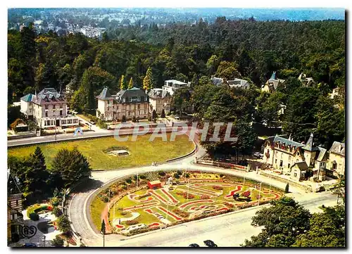 Cartes postales moderne Station Thermale de l'Orne Orne Le golf miniature et les hotels