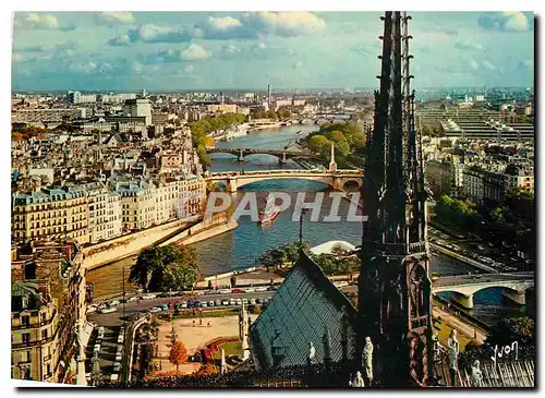 Cartes postales moderne Couleurs et Lumiere de France Paris Panorama sur la Seine vu des Tours de Notre Dame