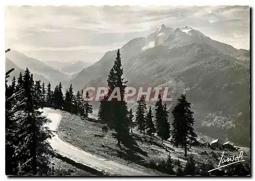 Cartes postales moderne Le Col du Petit Saint Bernard Savoie Frontiere Franco-Italienne Le village de la Roziere le Mont