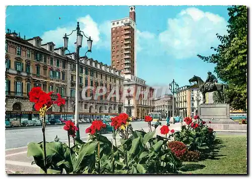 Cartes postales moderne Torino Un coin pictoresque de la Place du Chateau