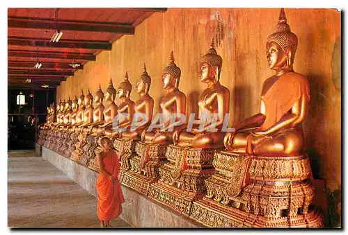 Moderne Karte A Gallery of Buddha Statues in Wat Pho Bangkok
