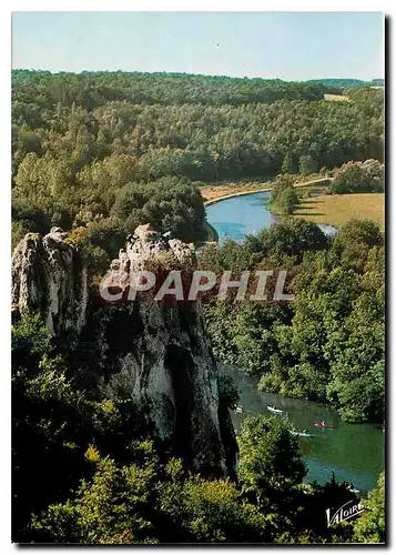 Cartes postales moderne La Vallee de l'Yonne Les rochers du Saussais Centre d'entrainement du club alpin