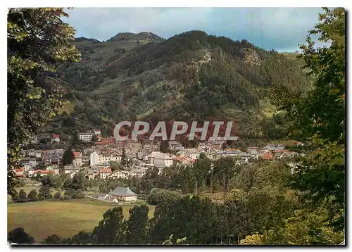 Cartes postales moderne Vic sur Cere Vue generale