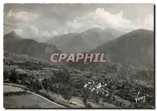 Cartes postales moderne Env d'Ax les Thermes Ariege Le village d'Ignaux et les Pyrenees