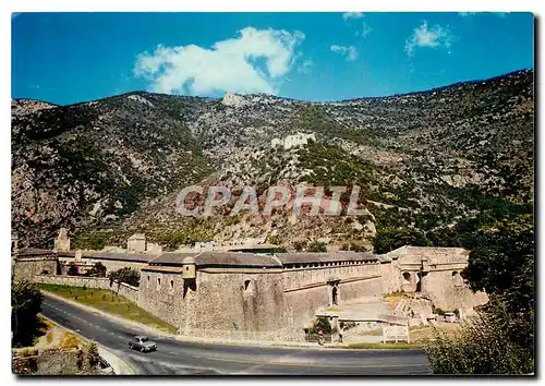 Cartes postales moderne Villefranche de Conflent Pyrenees Orientales Cite medievale Guillaume Raymond