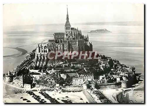 Cartes postales moderne En Normandie Le Mont Saint Michel Manche Vue generale du Mont prise en avion