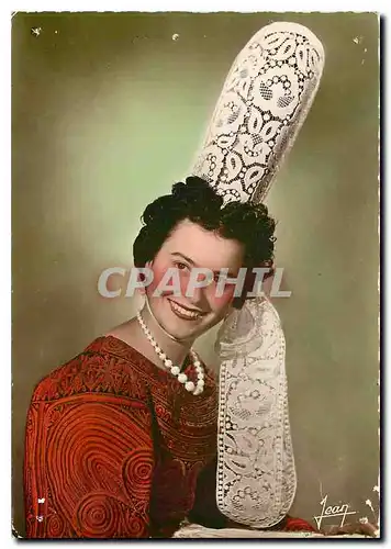 Cartes postales moderne La Bretagne La Bigoudenne Finistere Folklore