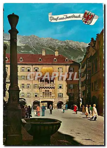 Cartes postales moderne Apenstadt Innsburck Tirol Herzog Friedrich Strase mit Goldenem Dachi und Blick zum Hafelekar