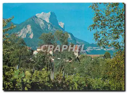 Cartes postales moderne Saint Ismier Isere Le village La Dent de Crolles et le Plateau des Petites Roches