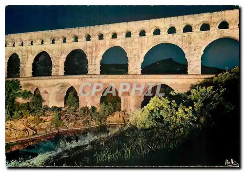 Cartes postales moderne Le Pont du Gard vue de nuit Jesus Christ