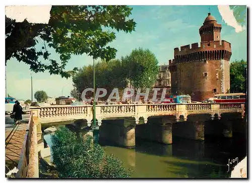Cartes postales moderne Couleurs et Lumiere de France Perpignan Pyrenees Orientales Le Castillet et le Pont sur le Basse