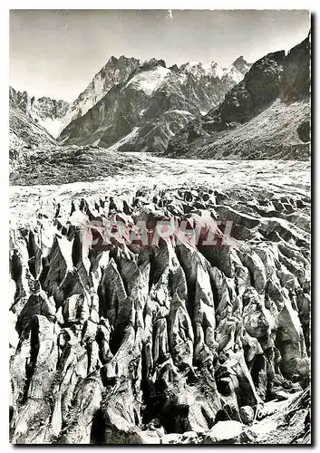 Cartes postales moderne Chamonix Haute Savoie les Seracs de la Mer de Glace