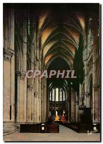 Cartes postales moderne Les Merveilles de Chartres Eure et Loire la Cathedrale XII siecle la nef XIII siecle d'une large