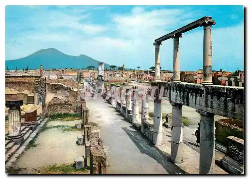 Cartes postales moderne Pompei Forum and Vesuvio