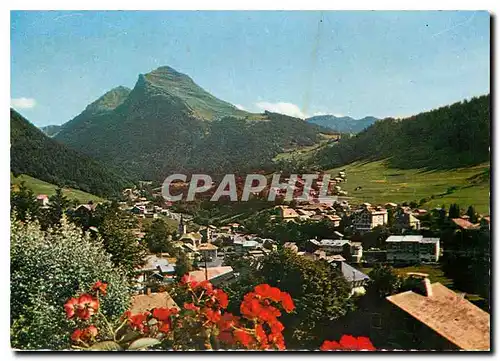 Cartes postales moderne Morzine Hte Savoie Vue generale et la Pointe de Nion