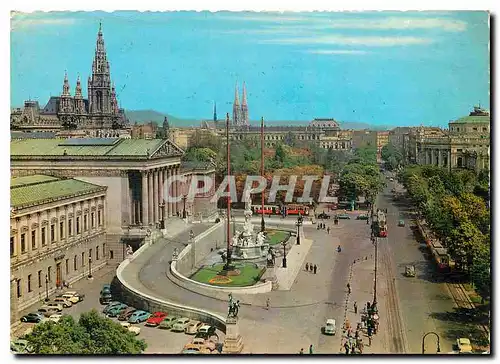 Cartes postales Vienne La Ringstrase avec la Parlament et l'Hotel de Ville