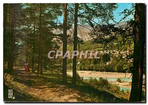 Cartes postales moderne Paysages de France Beauvezer Alpes de Haute Provence Alt 1170 m le chemin du Petit Lac