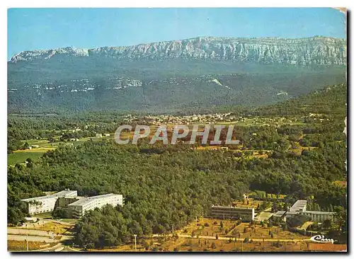 Cartes postales moderne Nans les Pins vue generale aerienne d centre de Gerontologie St Francois et de l'Hotel le Mont A