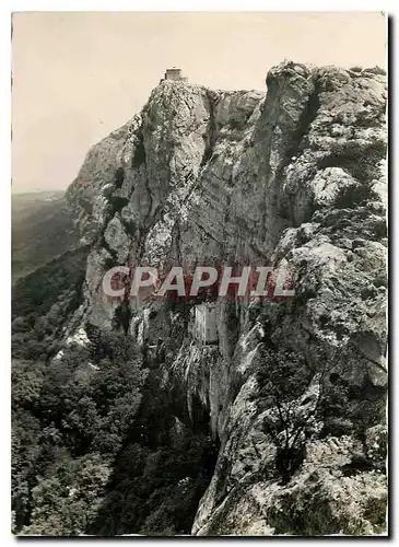 Cartes postales moderne Sanctuaire de France la Sainte Baume (Var) La grotte et le Saint Pilon