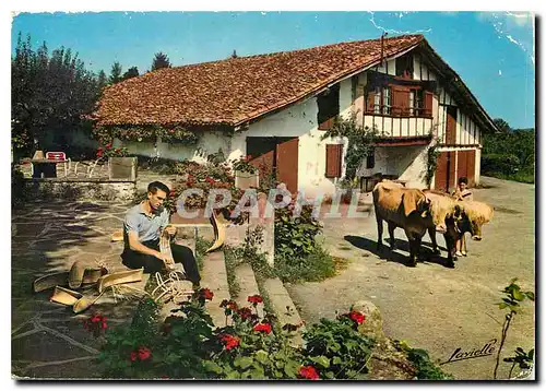 Cartes postales moderne Artisan Basque Fablicant de Chisteras