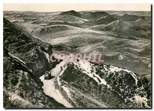 Moderne Karte L'Autoroute du Puy de D et les Domes Nord