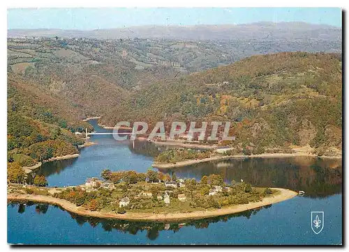 Cartes postales moderne L'Auvergne Pittoresque Vallee de la Truyere Presqu'ile de Laussac sur le lac de Sarrans