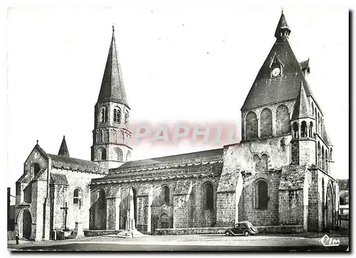 Cartes postales moderne Le Dorat (Hte Vienne) L'Eglise Collegiale