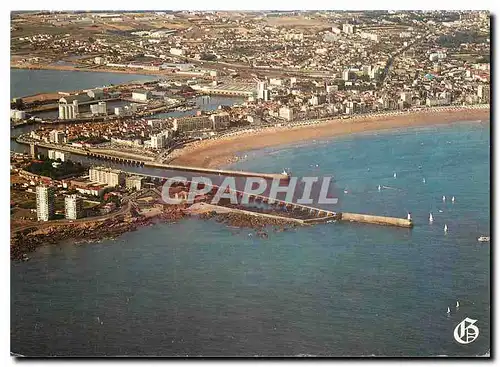 Cartes postales moderne Les Sables d'Olonne vue aerienne la plage les jetees
