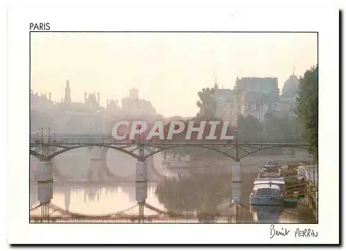 Cartes postales moderne Paris La Seine le port