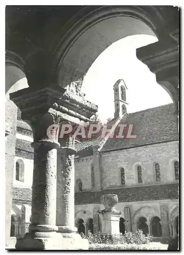 Cartes postales moderne Abbaye de Fontenay (XIIe s) le cloitre