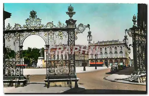 Cartes postales moderne Nancy Place Stanislas et Grilles de jean Lamour