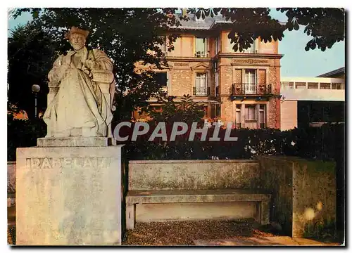 Cartes postales moderne LTD Meudon (Hauts de Seine) L'Hotel de ville et la Statue de Rabelais