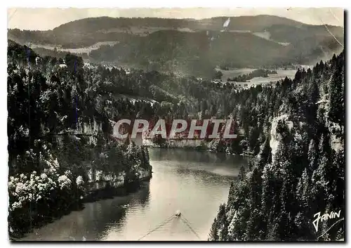 Cartes postales moderne Frontiere Franco Suisse Villers le Lac Les bassins du Doubs