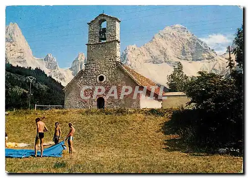 Cartes postales moderne Lus la Croix Haute (Drome) Alt 1050 m La Chapelle de la Jarjatte les aiguilles 2405m