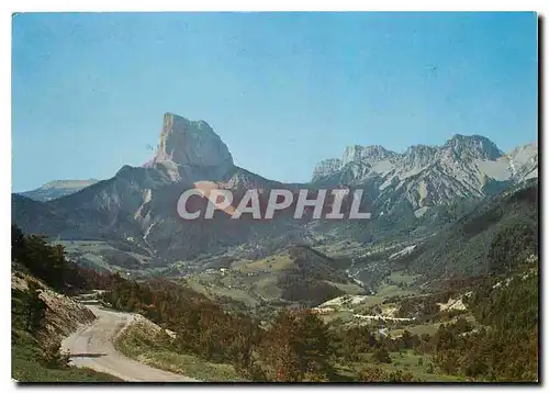 Cartes postales moderne Station d'ete et d'hiver Gresse en vercors Alt 1205 m le col de l'Allimas et le Mont Aiguille (a