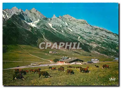 Cartes postales moderne Col des Aravis 1500 m Vue d'ensemble du Col et massif de l'Etale (2 420 m)