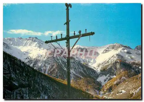 Cartes postales moderne Reflets de France Saint Verand 2040 m Calvaire avec les instruments de la Passion