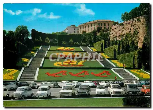 Cartes postales moderne Genova Place de la victoire Jardins la Caravelle