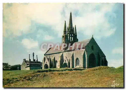Moderne Karte La Bretagne en couleurs Calvaire et chapelle de Tranoen XVes