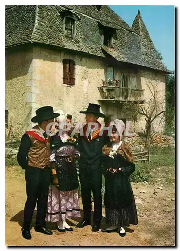 Cartes postales moderne L'Auvergne touristique terradour Flouricat Groupe Felibreen Auvergnat Enfants Folklore