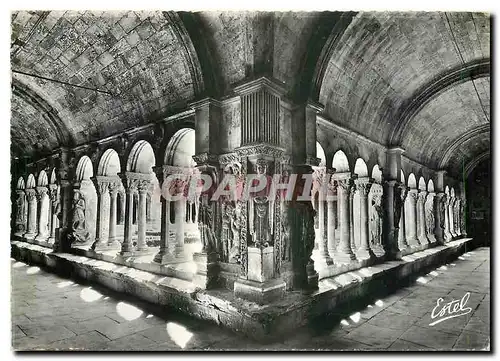 Cartes postales moderne Arles Les Galeries du Cloitre Saint Tromphime (XIIe siecle)